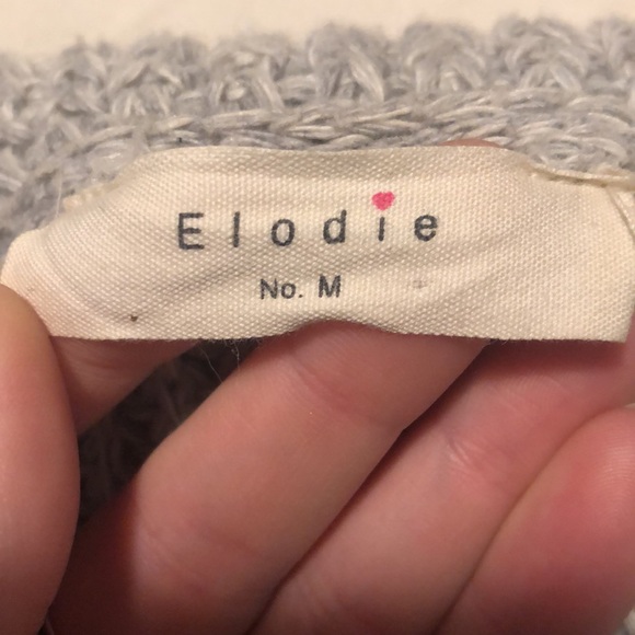 Off-the-Shoulder Sweater - Picture 4 of 4